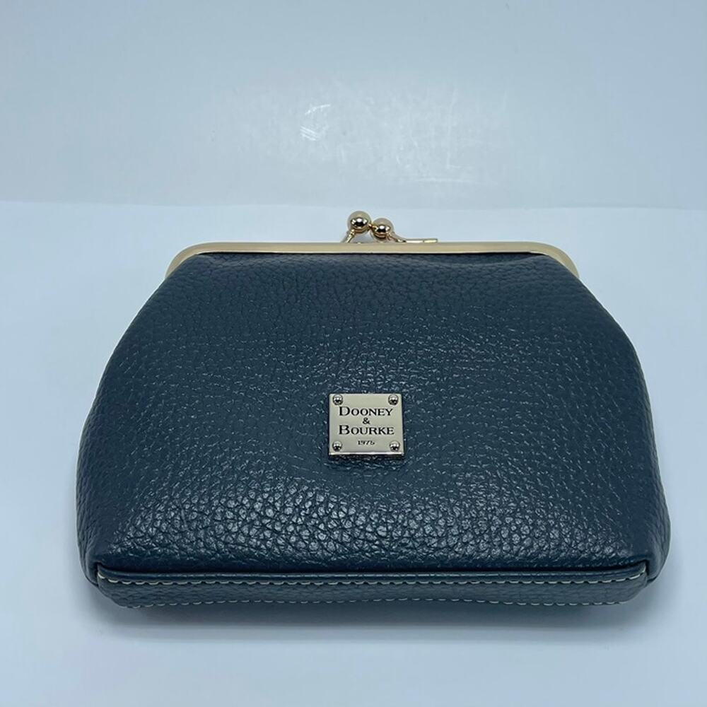 NEW Dooney & Bourke Pebble Leather Kiss Lock Coin Purse Wallet Navy Blue
